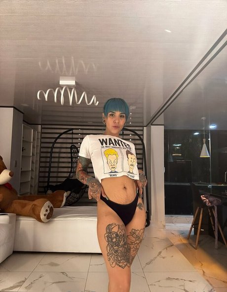 wendysuicideg nudes actress archive