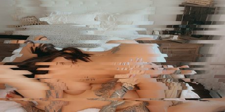 sin free xxx star img