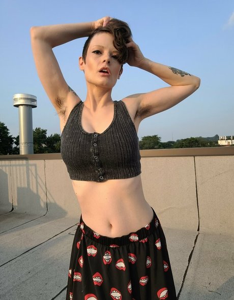 hennanuellerfree model nice images