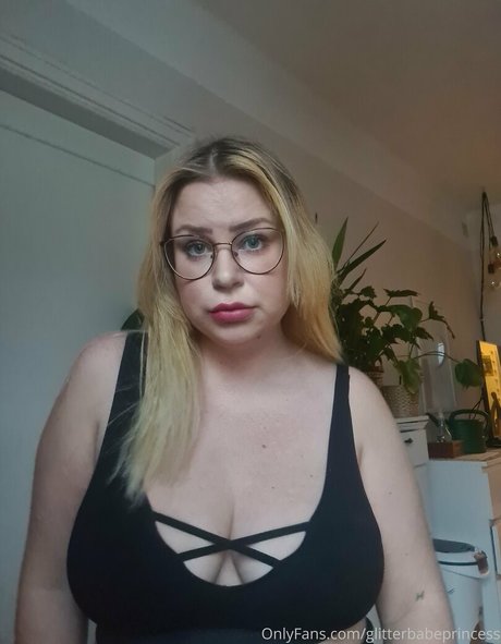 glitterbabeprincess model exclusive photos