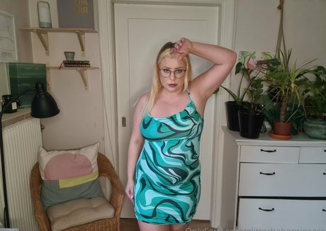 glitterbabeprincess sexy actress photo