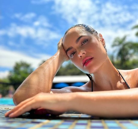 Ana Lucia Dominguez star porn pic