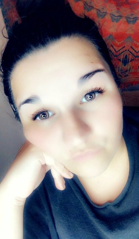 begformolly star perfect photo