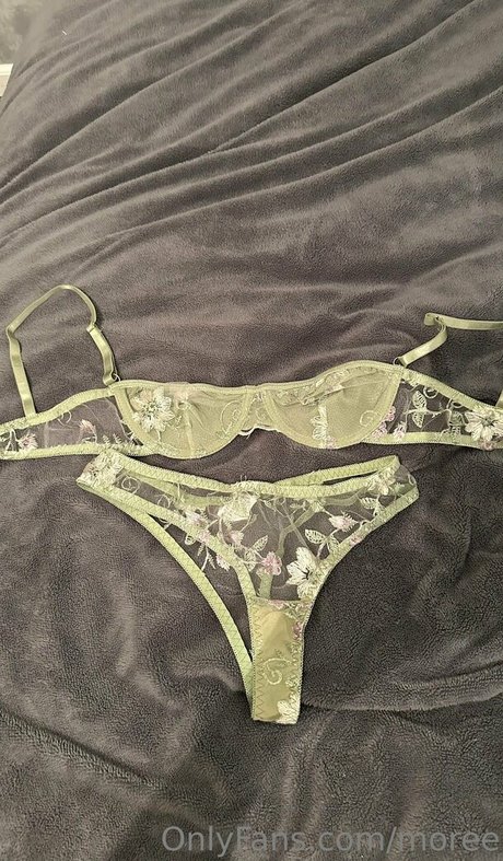 moree star free pictures