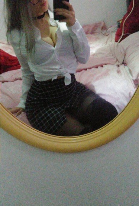 lunaticalwitchfree star nude galleries