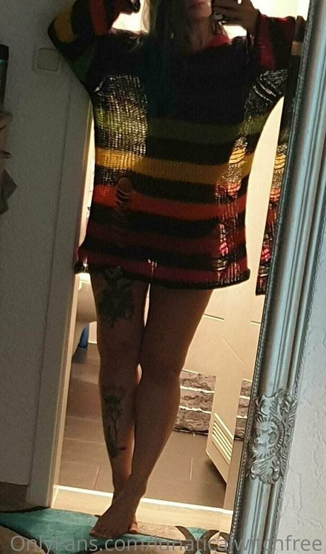 lunaticalwitchfree model porn image