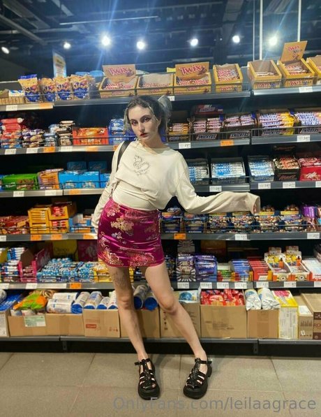 leilaagrace adult model images