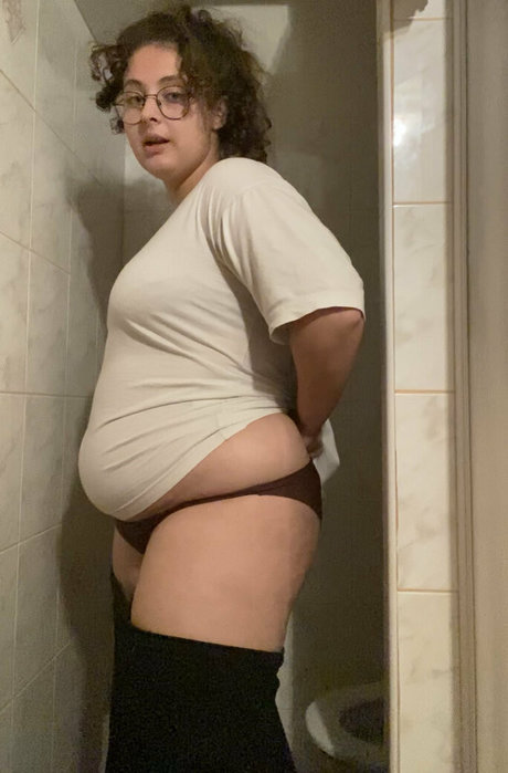 huge natural tits onlyfans adult photos