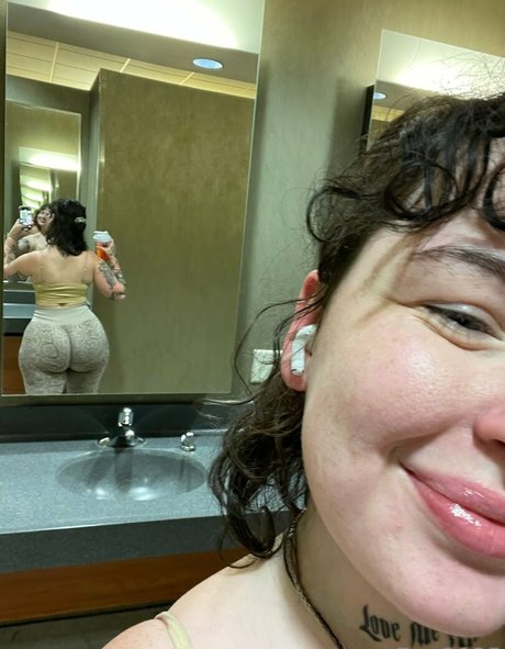 Therealegg2025 art model galleries