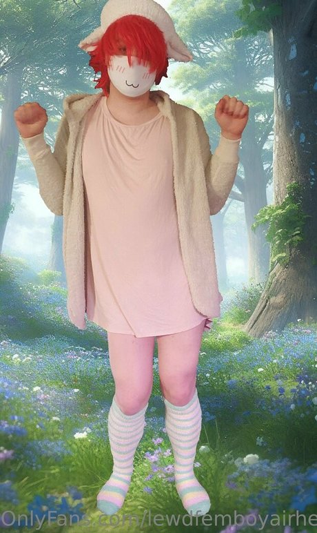 lewdfemboyairhead model nudes pics