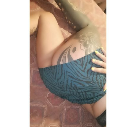 shewolf inked top pornstar image