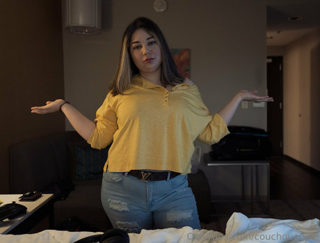 couchqueenie nude star photos