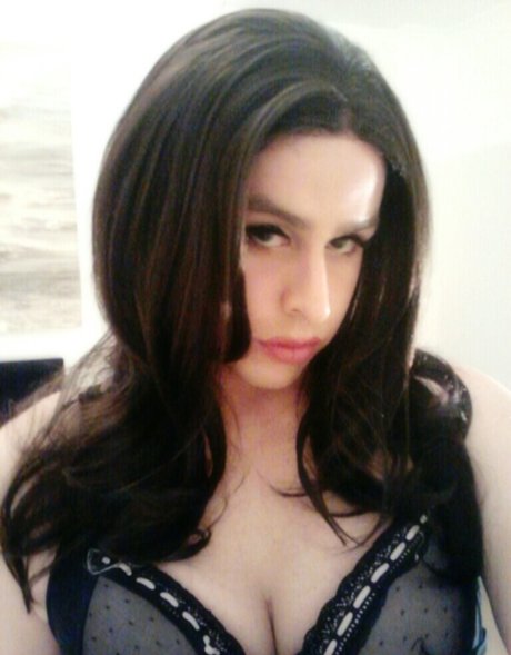 LiaLaRosa art actress pictures