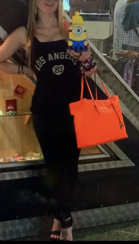 Vanessa Pardo star sexy pictures