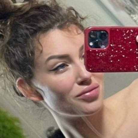 old lady onlyfans sexy naked pic