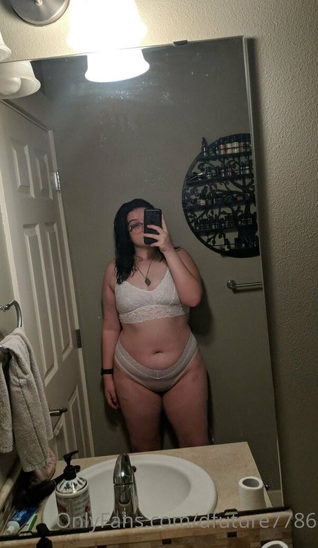 dfuture7786 nude model photo