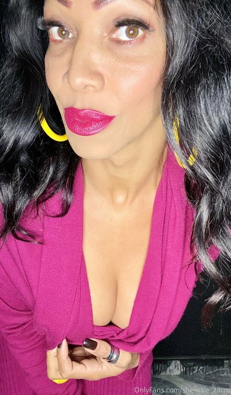 shemale 23cm hd pornstar photo