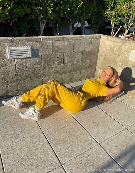 xxxmilamonet naked actress galleries