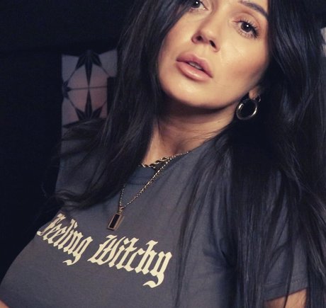 Clair Buckley star perfect image