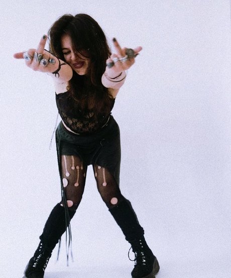 Maddy Adderley nice star pic