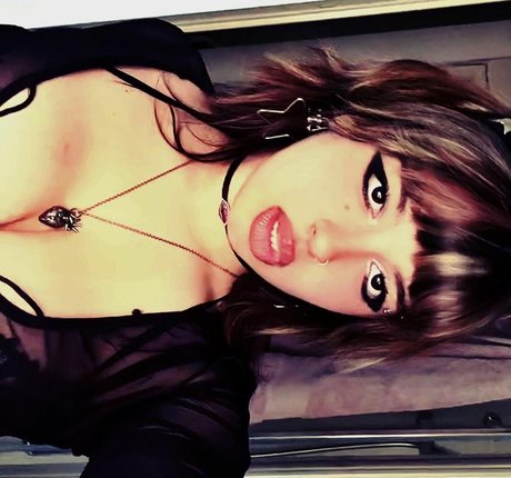 Maddy Adderley sexy actress image