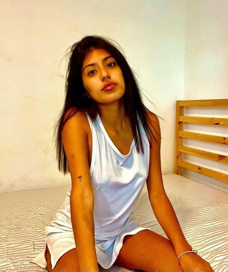 xxxdulcelatinaxxx model high quality images