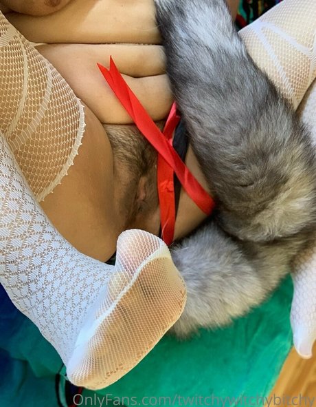 twitchywitchybitchy high quality actress pic