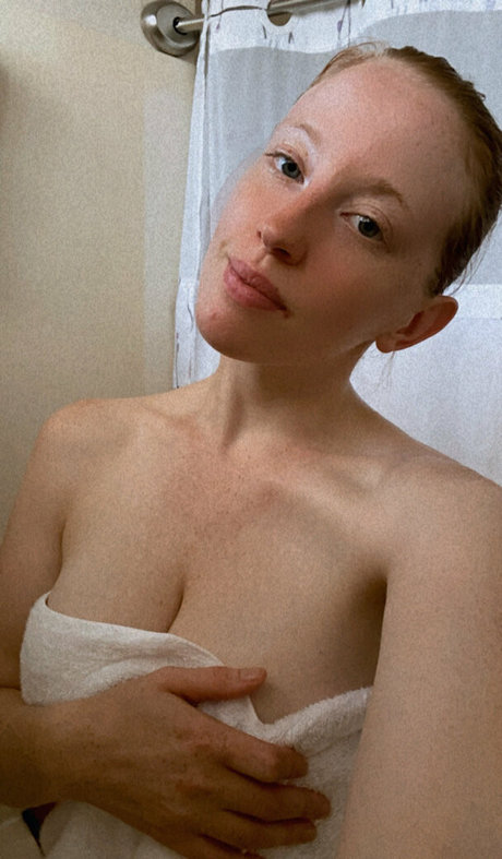 gingerquest star nude images