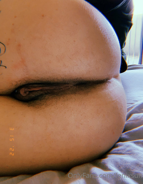 Fenix Sun porn model image