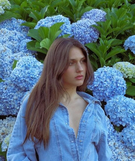 Sabela OT nude star images