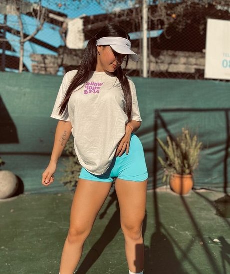 Seleneitor free pornstar image