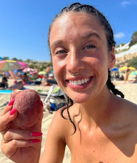 Maria Pedraza model nude archive