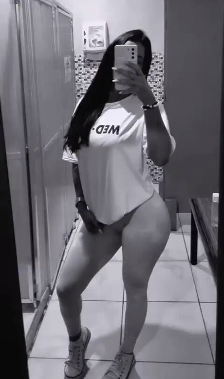 Juju Bellini pornographic actress pics