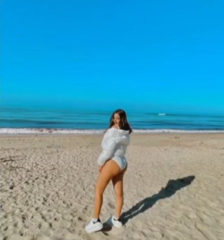 thick ebony onlyfans porn img