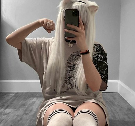 Soniyoru star nudes photos