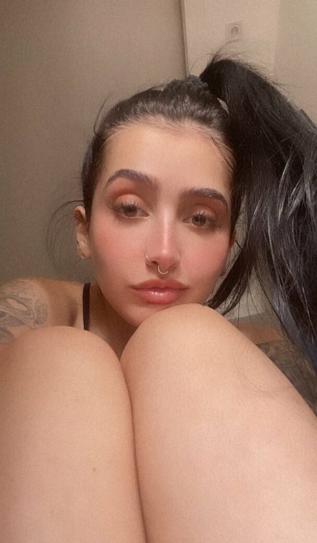 afrodite xx porn star img