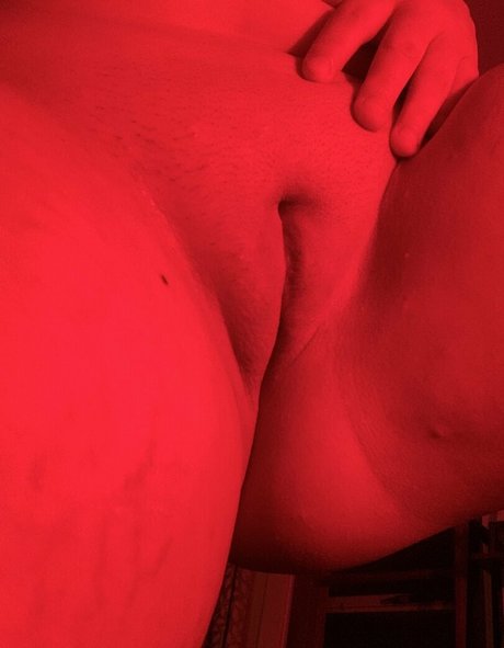 ladyhaleth exclusive model image