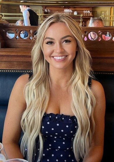 Ashley Freiberg pornstar exclusive gallery