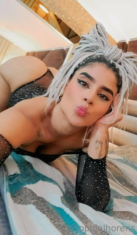 sophia lhorens star art archive