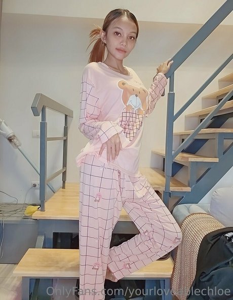 yourloveablechloe top star pics