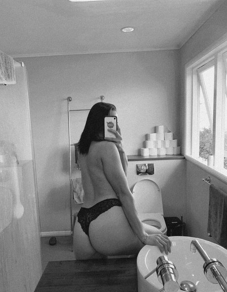 saintjessie star nice photos