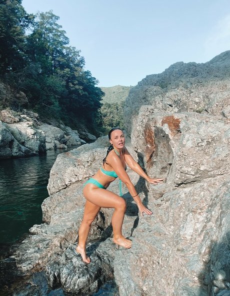 saintjessie star adult pic