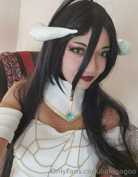 lunagogoo pornstar erotic photos