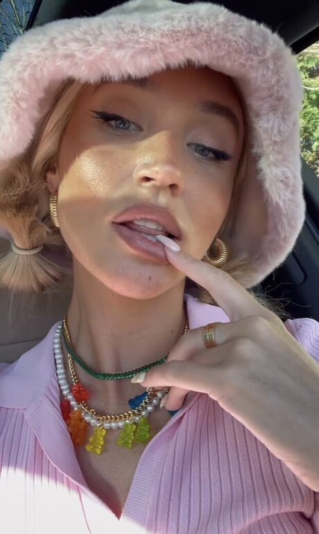 eyes onlyfans art nude gallery