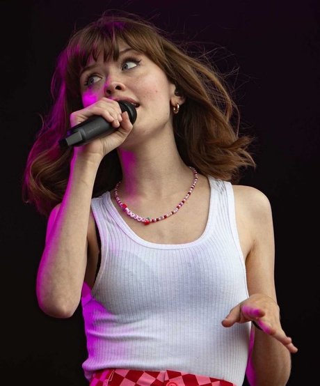 big tits blonde onlyfans free nude pics