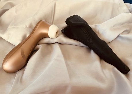 honeynz free pornographic actress archive