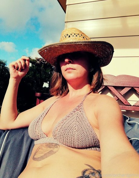 orchardgirlnz nice model image