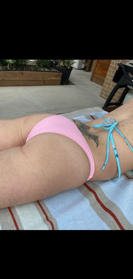 dvpgirlnextdoorxxx model top photo