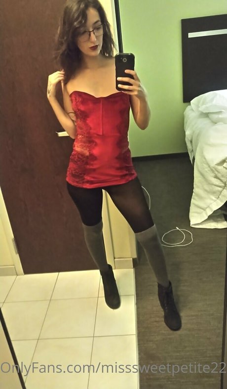 mature squirt onlyfans erotic images