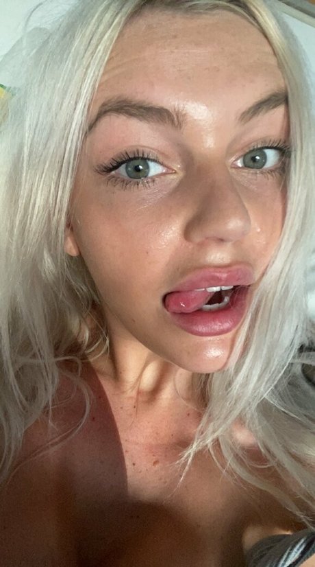 auroraangel1 model high quality pic